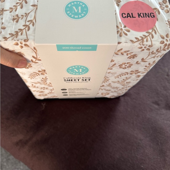 Martha Stewart Cal King sheet set NWT - Picture 3 of 3